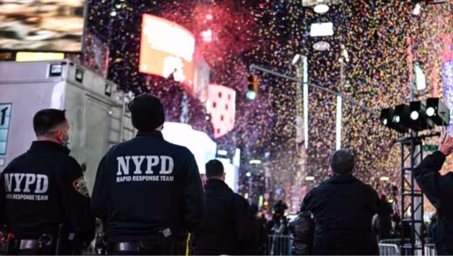 Nueva York implementó un operativo de seguridad para vigilar las celebraciones de Año Nuevo en Times Square