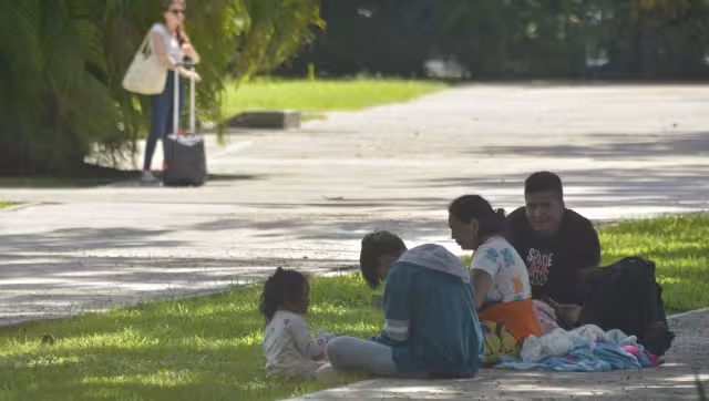 Un total de 18 personas resultaron afectadas por la línea aérea Volaris, en su ruta Cancún a Guadalajara, por lo que tuvieron que buscar alternativas para llegar a su destino.