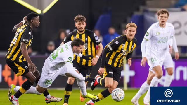 Antes del incidente, el conjunto de Rotterdam iba ganando por 2-1 sobre el Vitesse. Geertruida y Lingr anotaron para dar la victoria; por su parte, Santiago Giménez comenzó de titular

