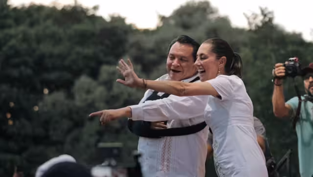 Claudia Sheinbaum junto a Joaquín Díaz Mena "Huacho"