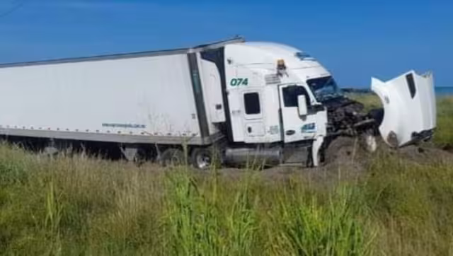 Al lugar llegaron elementos policiacos para evitar la rapiña
