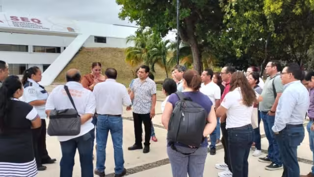 Los maestros de Chetumal amenazan con suspender las clases del turno vespertino