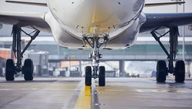 El migrante viajó de Argelia a París durante más de 2 horas