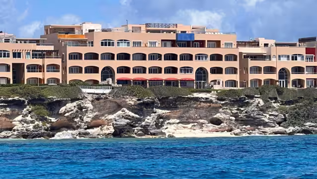 Los habitantes han sido testigos de la intensificación de los derrumbes