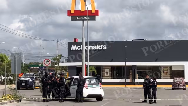 Se debate entre la vida y la muerte