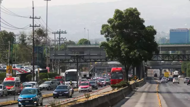 El programa Hoy No Circula es una medida ambiental implementada en la CDMX y 18 municipios conurbados del Estado de México