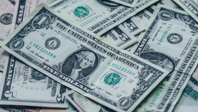 ¿Cuál es el precio del dólar este jueves 4 de diciembre de 2025 y tipo de cambio en México y Latinoamérica?