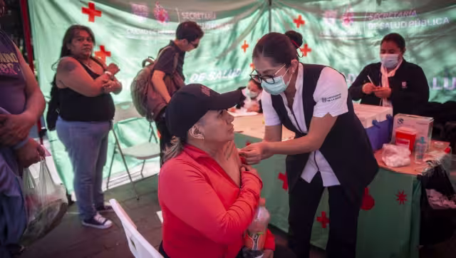 La estrategia busca ampliar el acceso a la inmunización y frenar la propagación de esta enfermedad altamente contagiosa