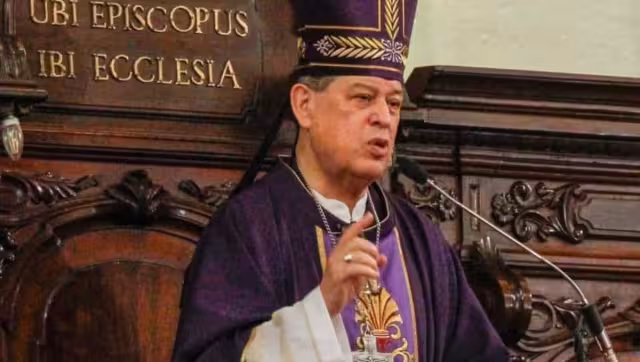 El Monseñor Gustavo Rodríguez Vega deberá de guardar reposo por varios días