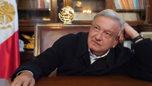 Andrés Manuel López Obrador denunció el acto como "censura"