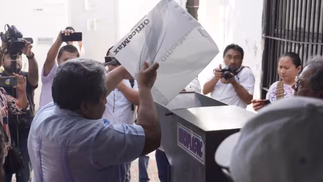 El 22 de enero del 2024 es la fecha límite para que los ciudadanos vayan a los módulos a solicitar su INE
