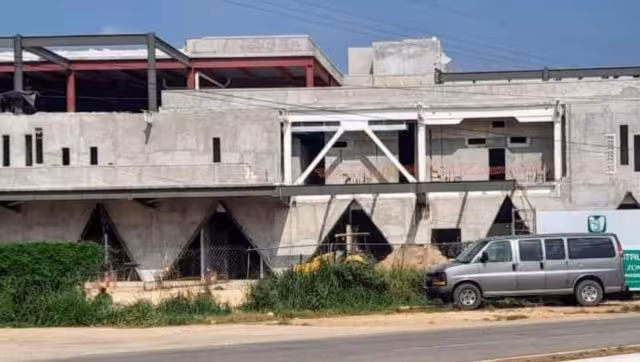 Los albañiles fueron atendidos por paramédicos tras desmayarse