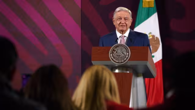 Andrés Manuel López Obrador encabeza este viernes 16 de febrero, la conferencia mañanera desde el estado de Puebla