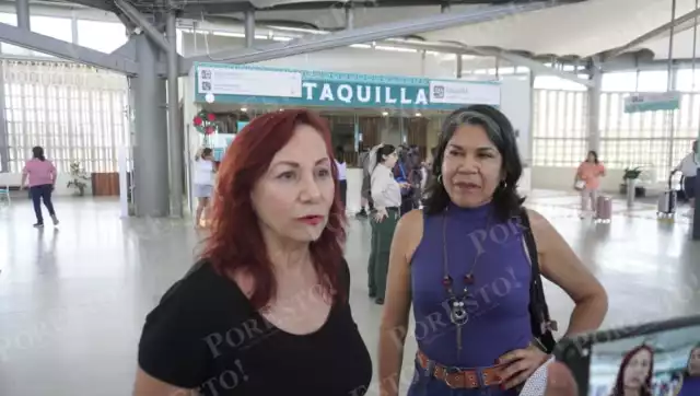 Turistas de Monterrey expresan satisfacción tras viajar en el Tren Maya a Campeche.