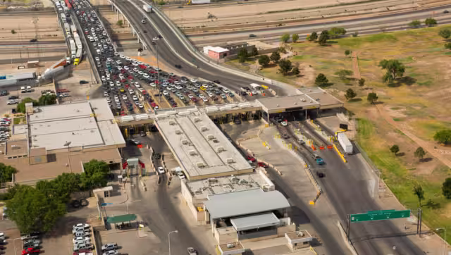 Gobierno de México permanece atento ante la suspensión temporal de operaciones de carga