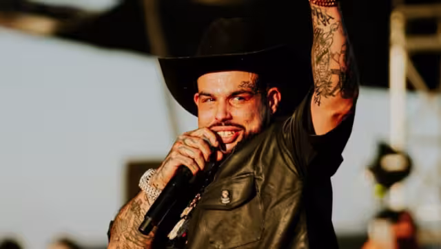 Revelan video en Emiliano Aguilar agrediendo a varios elementos de la prensa