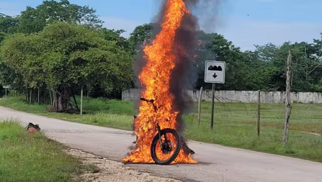 Vecinos ayudaron a sofocar el incendio con cubetas de agua