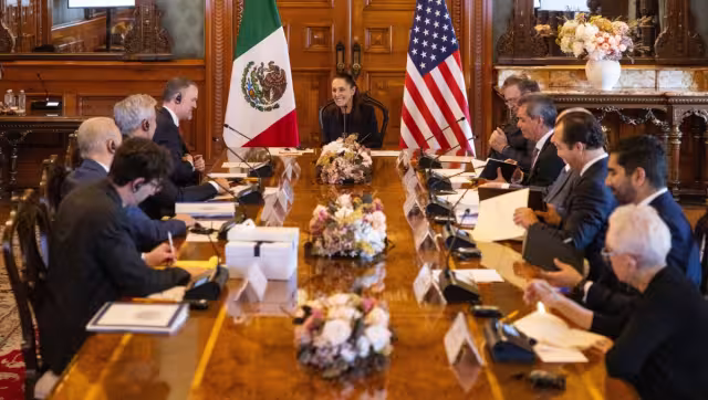 La presidenta Sheinbaum subrayó que las conversaciones continúan en un ambiente positivo, lo que refleja la disposición de ambas naciones para fortalecer la cooperación económica