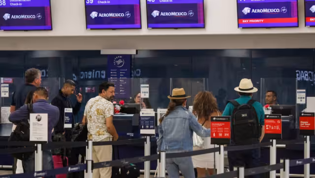 El primer vuelo se dio a las 7:19 rumbo a Ciudad de México