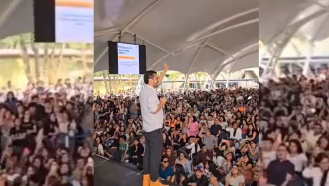 El candidato no atrapó la atención de los jóvenes estudiantes, la generación que dice representar en estas elecciones