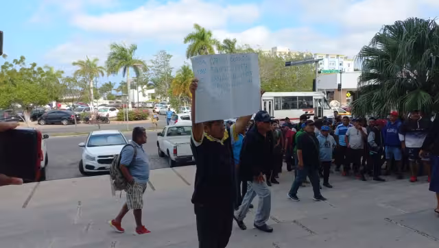La Secretaría de Desarrollo Agropecuario del Estado no ha apoyado su petición para comercializar su producto