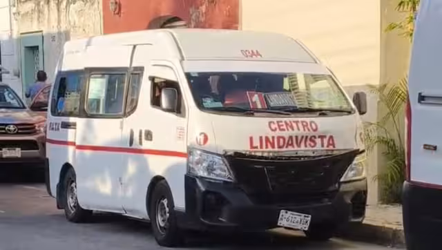 Por choque en Mérida, pierden su vuelo turistas