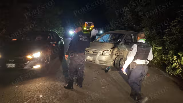 Accidente en zona de curvas paraliza tránsito por más de 30 minutos en Hopelchén