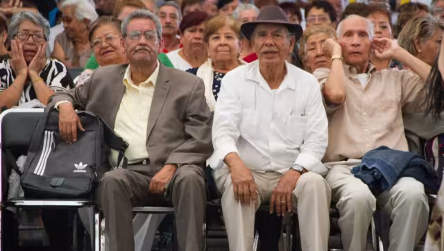 Los papás mayores de 60 años tienen descuentos en restaurantes y cafeterías