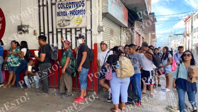 Los visitantes se formaron desde temprano