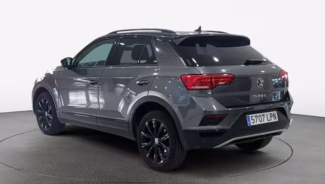 Dicho trámite tiene otras funciones, tales como revisar a quién le pertenece el vehículo