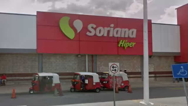 El Soriana Hiper de Xoclán fue cerrado para investigar si hay responsables del incendio