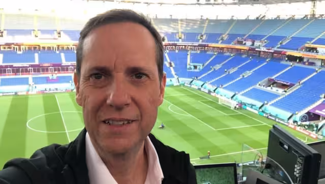 Paco Villa tiene 54 años y lucha contra el cáncer desde 2022