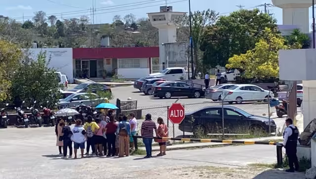 El reo fue golpeado, varios dedos de su mano derecha fueron rotos, le estallaron las vísceras, además de que perdió de un testículo