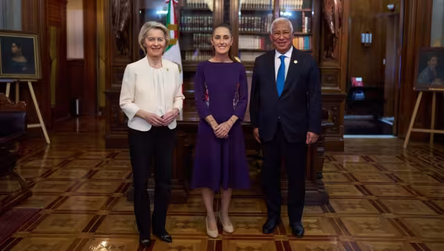 Como parte de los acuerdos alcanzados, México y la Unión Europea establecieron que las cumbres bilaterales se realizarán cada dos años