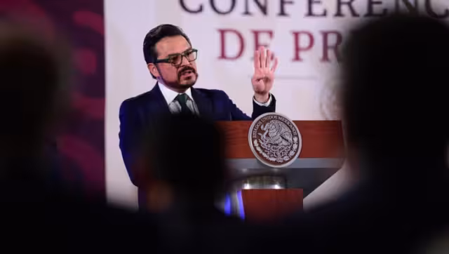 Zoé Robledo informó sobre los esfuerzos para mejorar las condiciones laborales de los trabajadores de la salud vinculados al programa IMSS-Bienestar