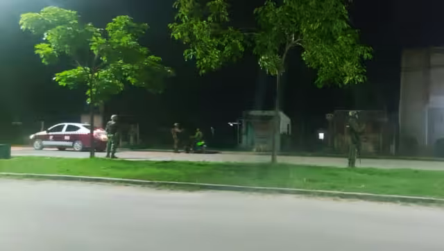 Tanto los vecinos, transeúntes y los conductores de los diferentes vehículos desconoce el motivo del operativo