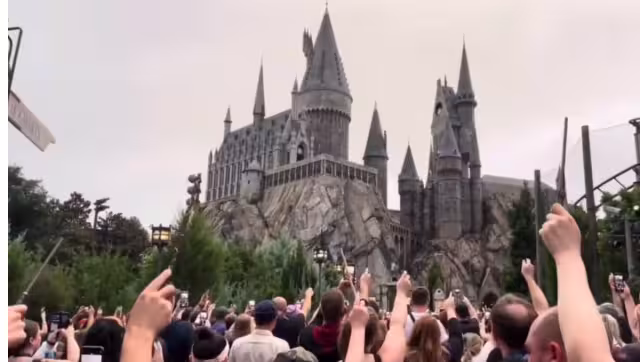 Se dieron cita decenas de fans en el parque temático de Orlando. Foto: Especial