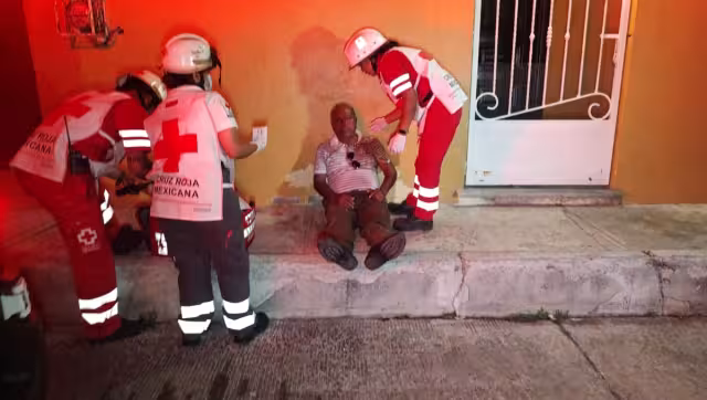 El hombre no permitió que los paramédicos lo llevaran al hospital