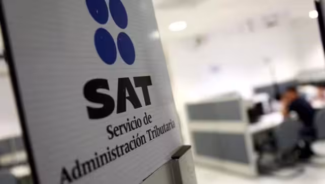 El SAT fue una de las dependencias en donde se sancionaron funcionarios.
