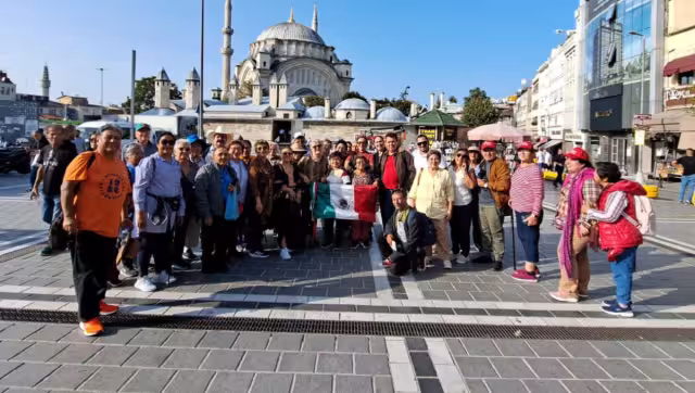 Los campechanos aseguran que están en un hotel y que buscan la manera de regresar a México