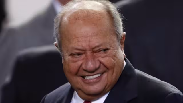 A lo largo de su trayectoria al frente del sindicato de Pemex, Carlos Romero Deschamps estuvo envuelto en varias polémicas