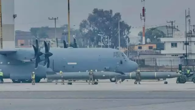 Gabinete de Seguridad de México explica la presencia del del avión Hércules C-130 en el país