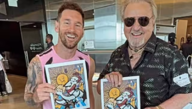 Carlos Villagrán presume encuentro con Lionel Messi.
