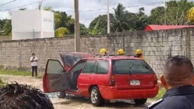 Bomberos y policías municipales los asistieron; sólo hubo daños materiales.