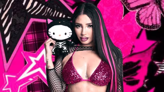 Bellakath denuncia malos tratos en su vuelo con destino a París