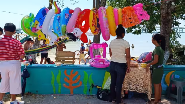 El buen clima ayudó a que resultara un éxito la presencia de clientes