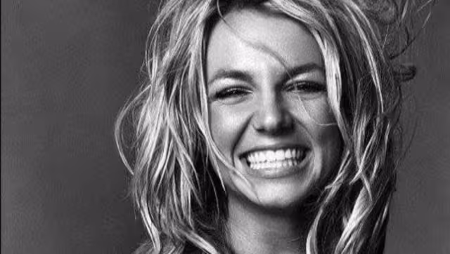 Britney Spears es acusada de portar un cuchillo en un restaurante.