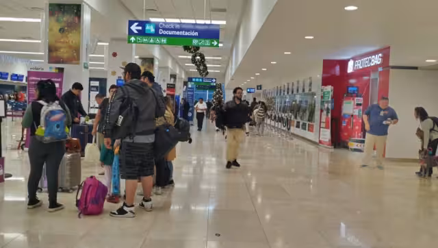 También se dio a conocer que un vuelo hacia la ciudad de Monterrey se retrasó