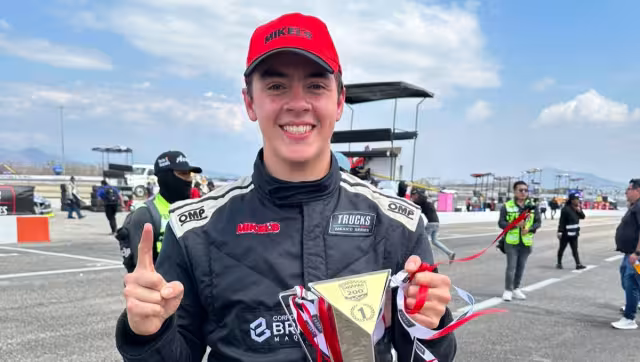 El yucateco Carlos Novelo logra su primera victoria en Trucks México Series