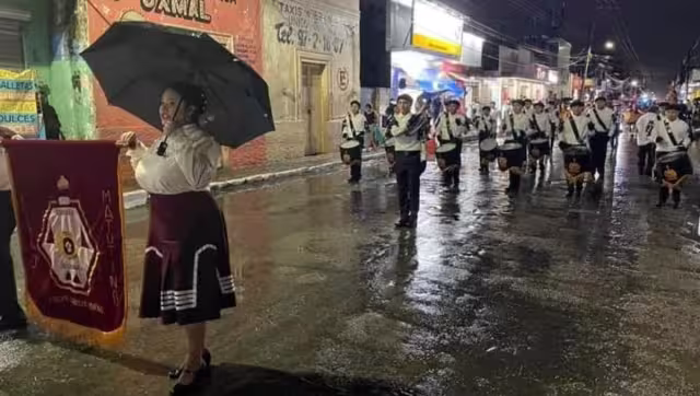 Los grupos de alumnos ofrecieron al público numerosas presentaciones que prepararon con anticipación